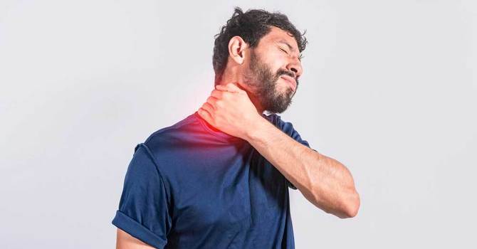 Relieving Neck Pain: Expert Advice from Skare Spine & Performance