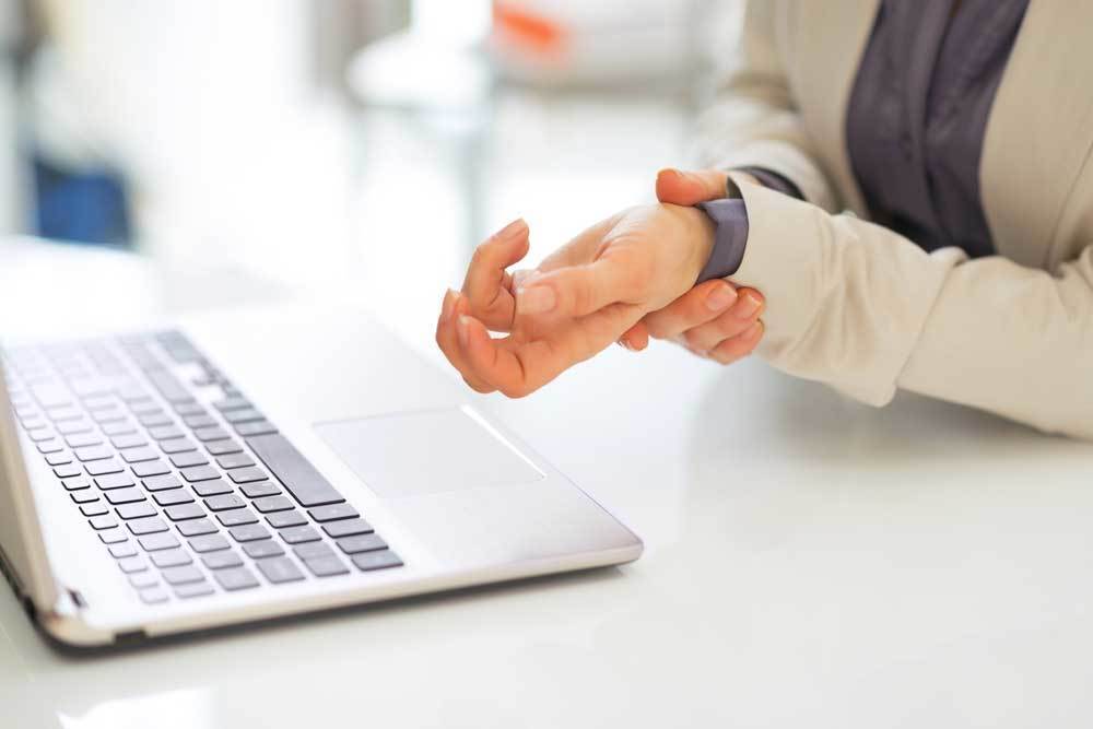 wrist pain